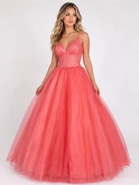 NWT Mauri Simone Coral Pink Beaded Prom Ball Gown Barbie Formal Dress 6